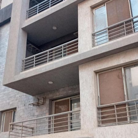 Ferienwohnung كومبوند جنة بالتجمع New Cairo Exterior foto
